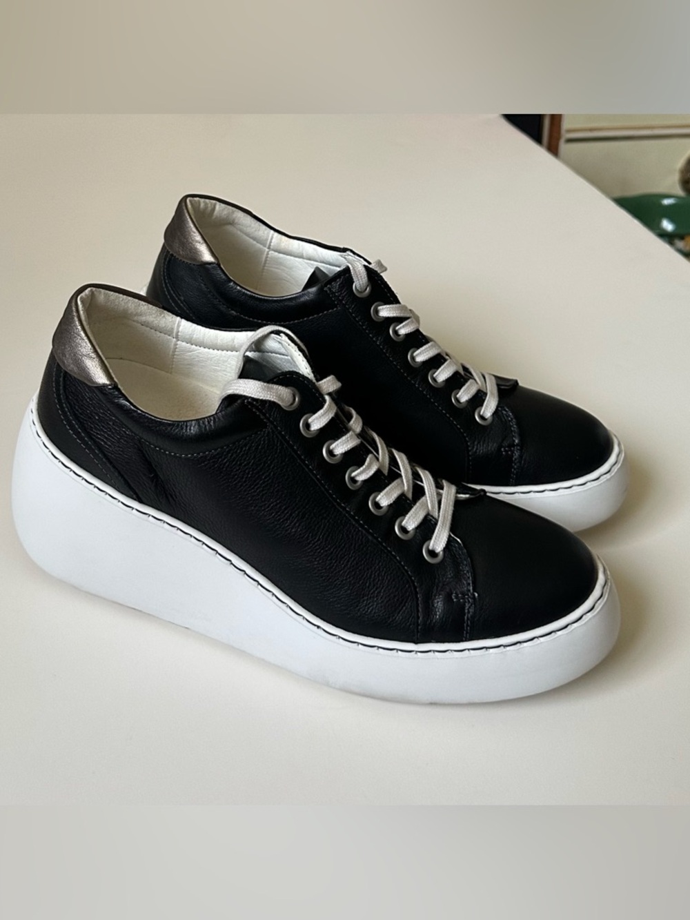 Fly London Black Leather White Wedge/ Platform Fashion Sneakers~41/US 10-10.5 - Picture 1 of 8